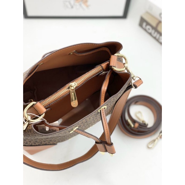 Túi Xách Nữ Dây Rút Size 24cm