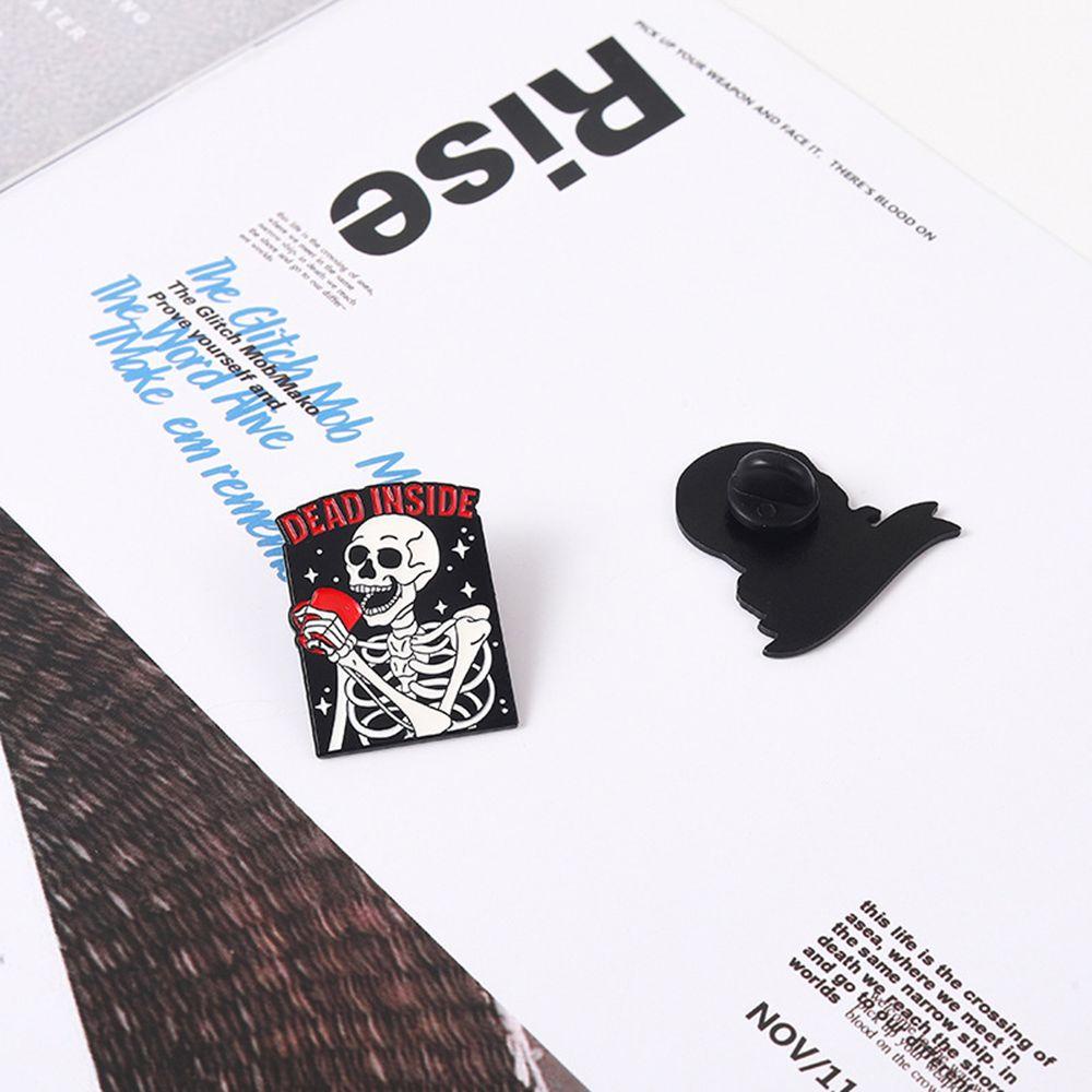 Huy Hiệu Cài Áo Hình Trái Tim Bộ Xương Phong Cách Gothic Halloween