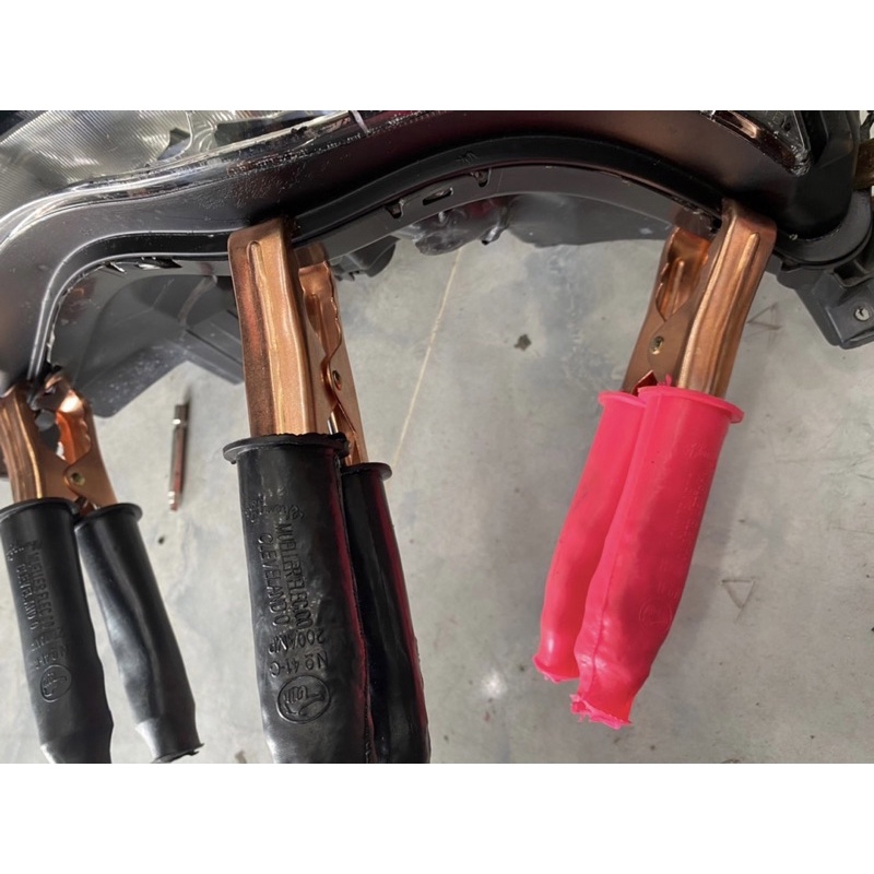 Kiềm kẹp choá đèn - kìm vào choá đèn