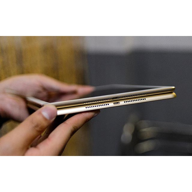 Máy Tính Bảng iPad Gen 5 2017 (Bản Wifi) 32Gb Chính Hãng - Zin Đẹp 99% - Màn 9.7'' Siêu Đẹp / Ram 2Gb / Chip A9 2 nhân | BigBuy360 - bigbuy360.vn