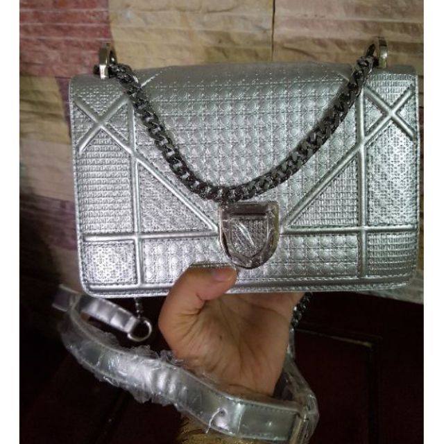 Túi Dior bạc size 22 