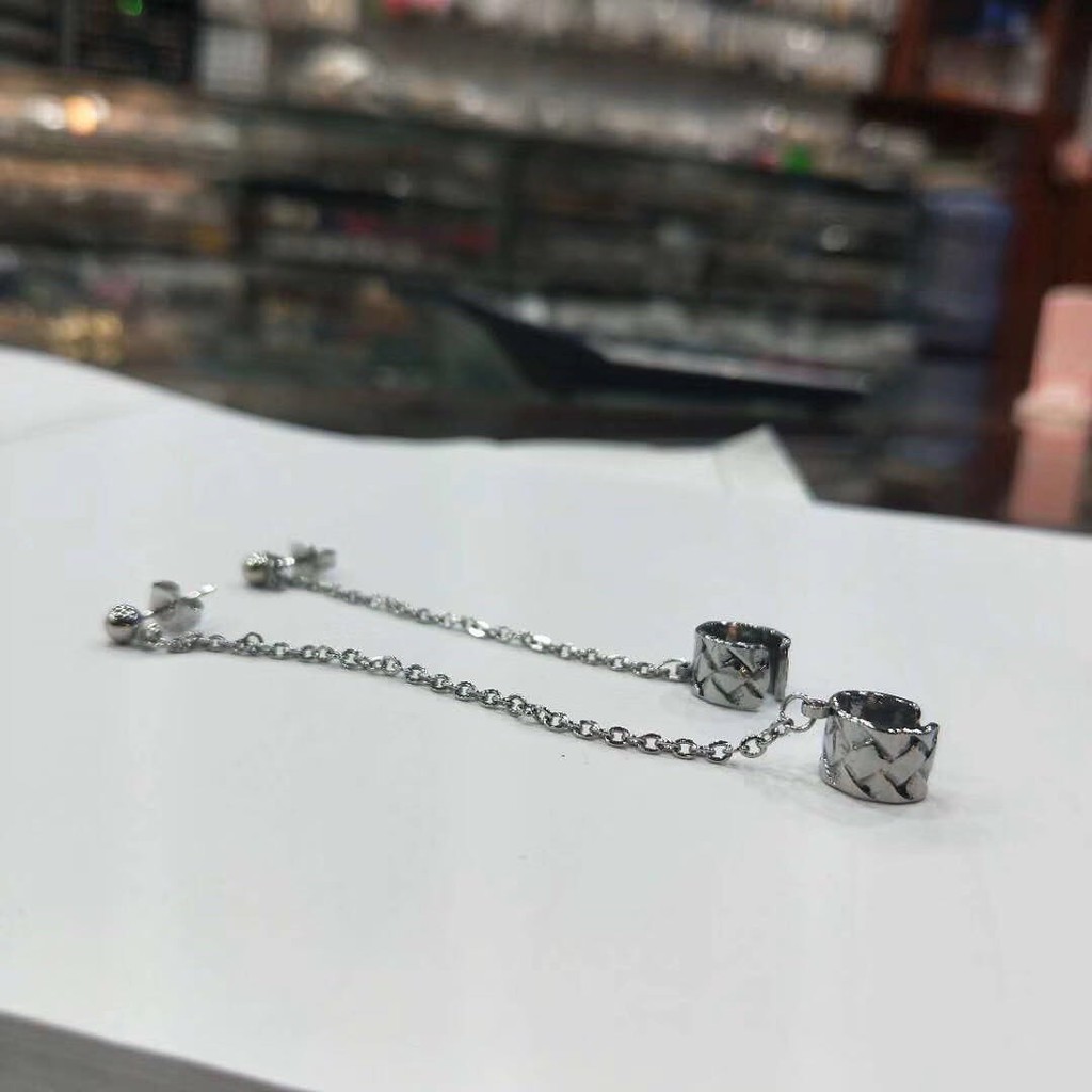 KHUYÊN TAI NAM UNISEX - KHUYÊN TAI XÍCH 2 LỖ