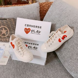(Có sẵnB) Giày thể hao basic convers tim đỏ fullbox phụ kiện cao cấp