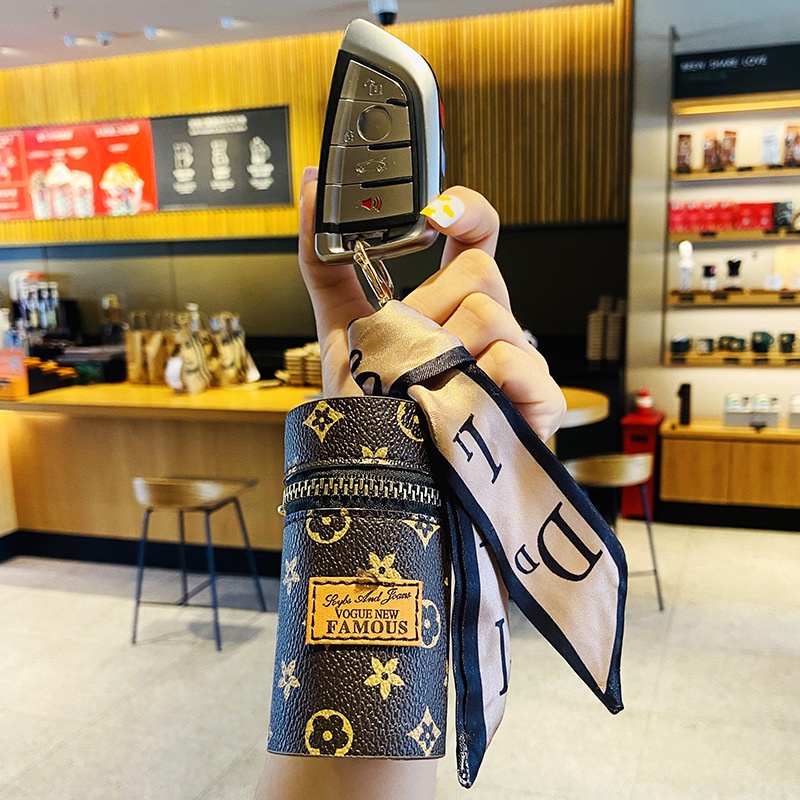 Khăn Choàng Cổ Kiêm Túi Xách / Móc Khóa Xe Hơi Bằng Da Sáng Tạo Thời Trang Cho Nữ