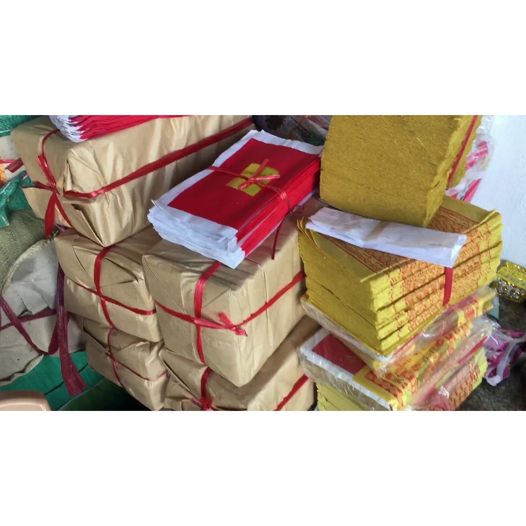 1 xấp tiền vàng mã tiền lễ 10 tập