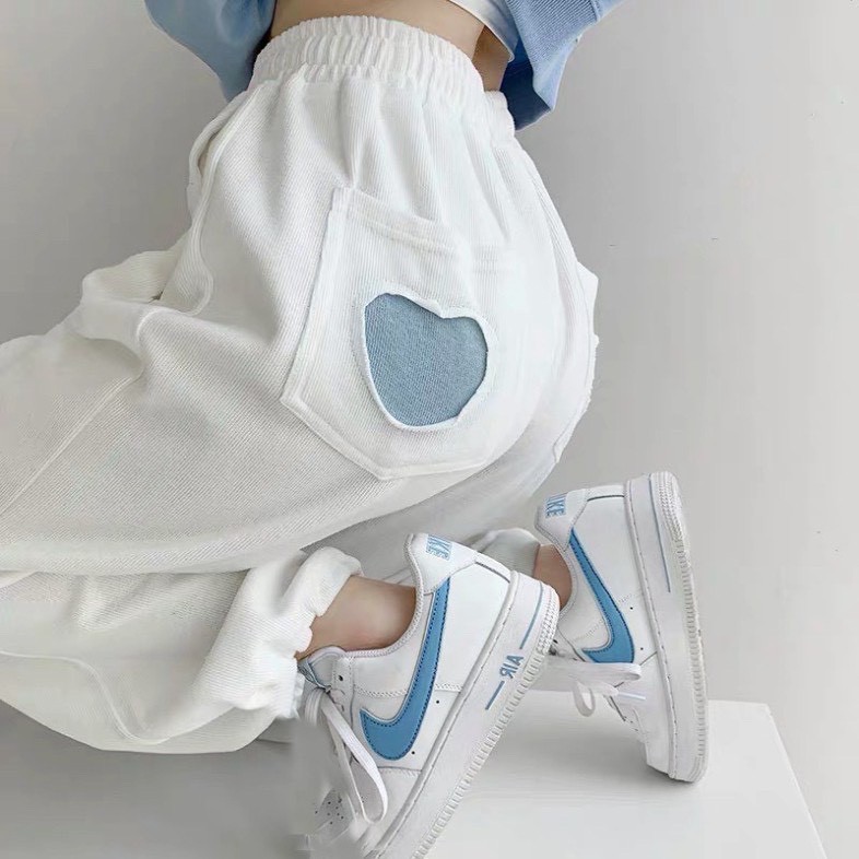 Quần nỉ jogger nữ ống BOOM form rộng bo gấu kiểu dáng thể thao cạp lưng chun hoạ tiết mông trái tim Ulzzang Unisex
