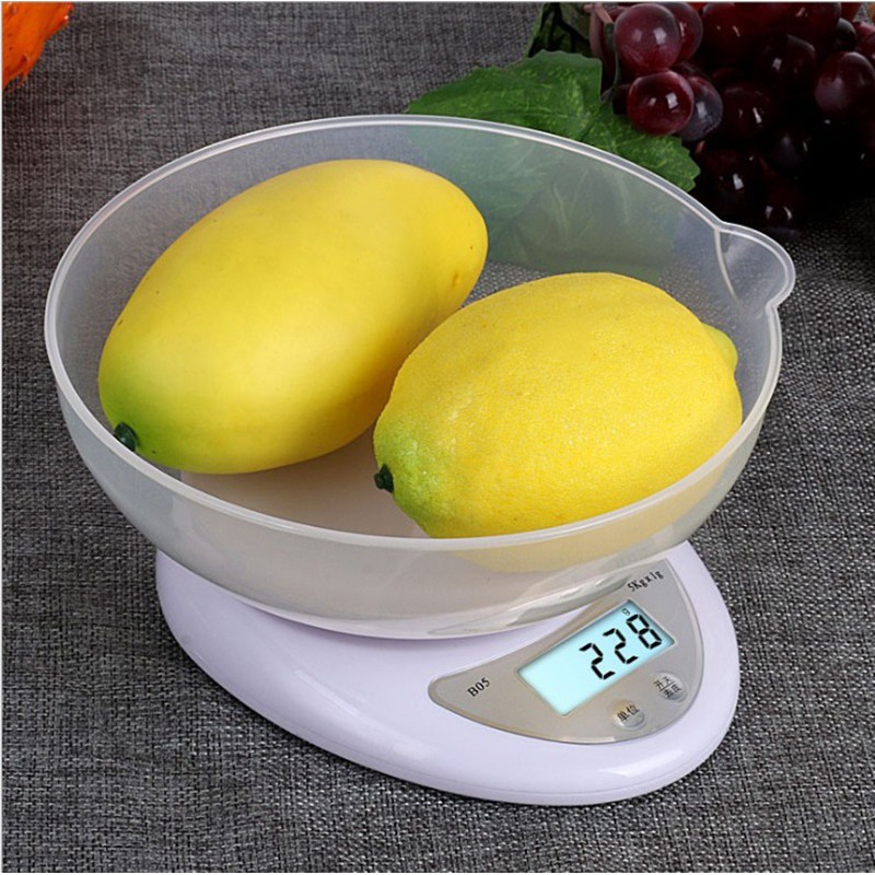 Cân điện tử nội trợ 0 - 5kg tặng kèm bát nhựa đo thể tích