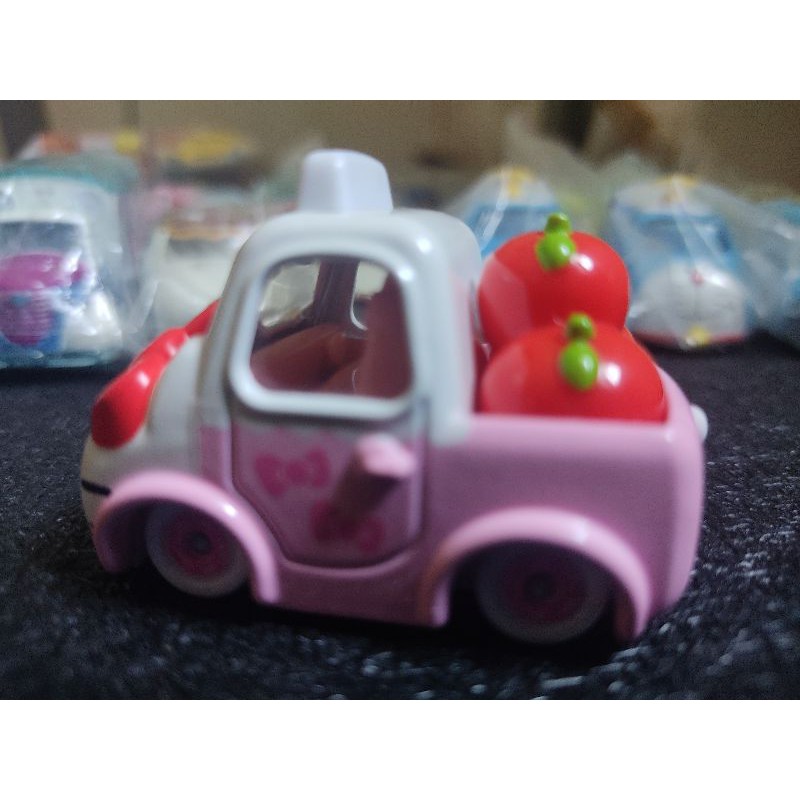 Xe mô hình Tomica- Doraemon- hello kitty- korilakkuma