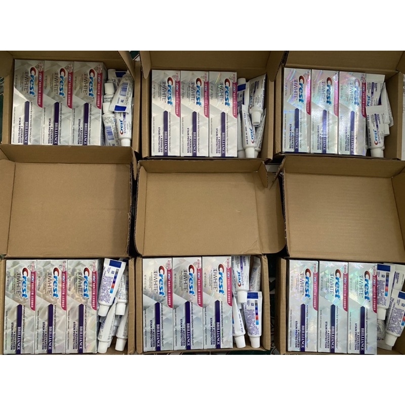 Bộ sản phẩm trắng răng Crest 3D White