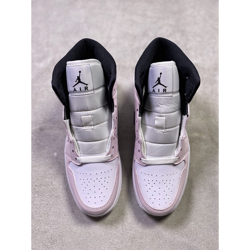 Giày Air Jordan 1 Mid "Barely Rose"