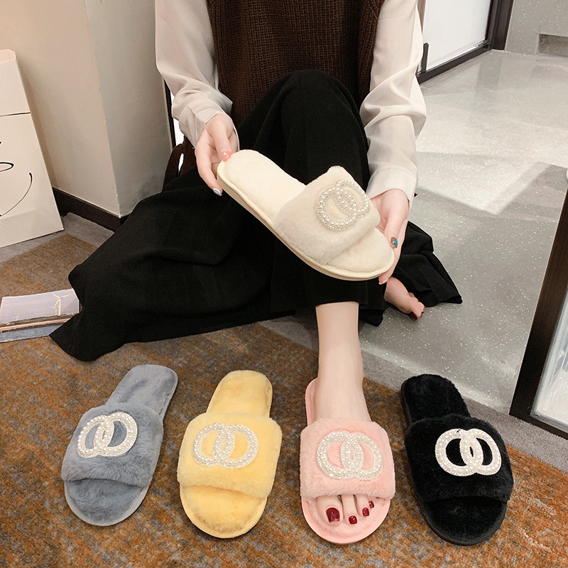 Dép Đi Trong Nhà Chữ Đính Hạt Oo Cao Cấp