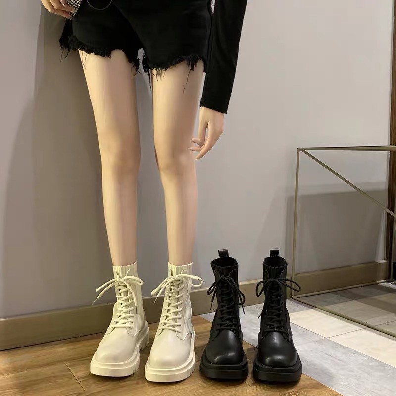 Giày Boot Dệt Kim Màu Trắng Cá Tính