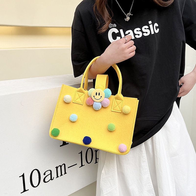 Túi Xách Mua Sắm Bằng Vải Nỉ Kích Cỡ Lớn Kiểu Dáng Dễ Thương Xinh Xắn