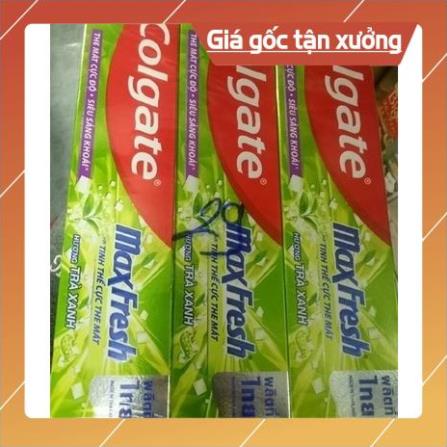 [ICLN9 giảm 5K cho đơn hàng 50k]  KEM ĐÁNH RĂNG COLGATE MAXFRESH VỚI TINH THỂ CỰC THE MÁT HƯƠNG BẠC HÀ HỘP 180 G