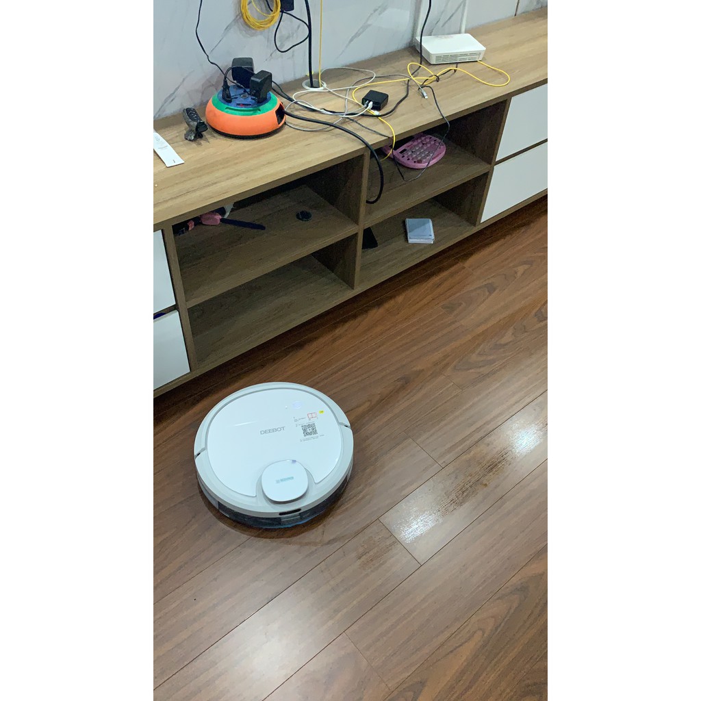 [Gía sỉ]ROBOT HÚT BỤI LAU NHÀ ECOVACS OZMO 900 LIKE NEW, HÀNG SHOP TUYỂN CHỌN