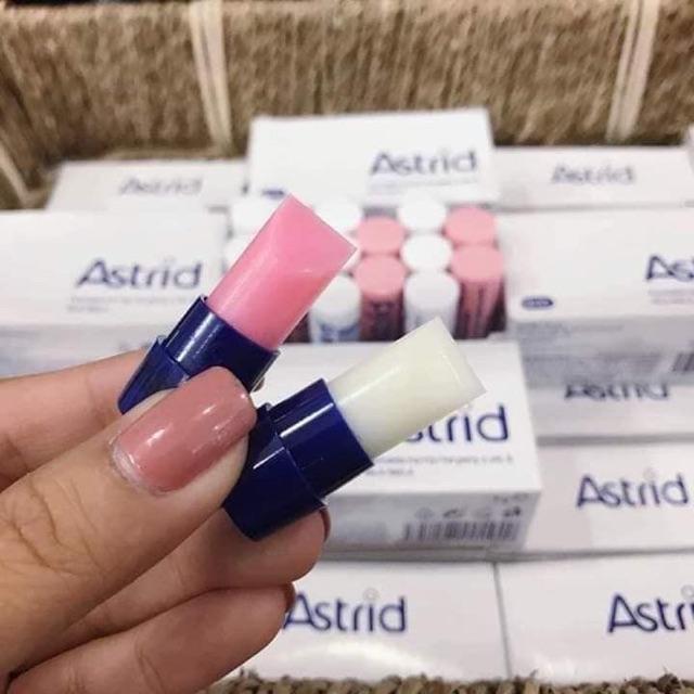 Son dưỡng Astrid tái tạo môi từ mỡ hươu MINALI