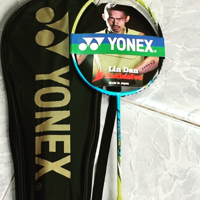 Vợt yonex full carbon màu xanh tặng cuốn cán tặng cầu lông tặng công Đan free