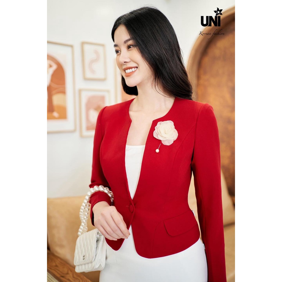 Áo Vest Nữ Hàn Quốc UNIVTH Dáng Ngắn Cài Hoa Sang Trọng 5V0240