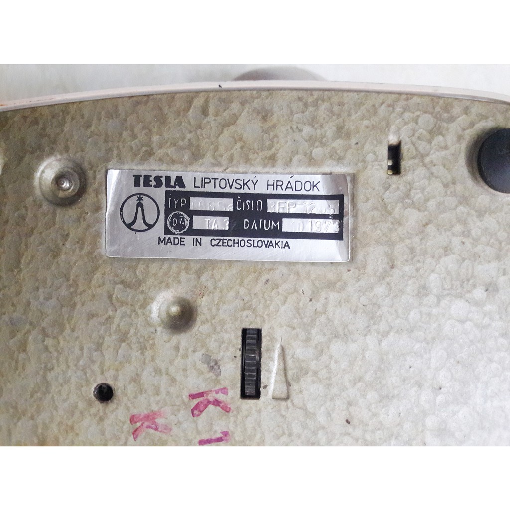 Điện thoại bàn xoay cổ Đông Âu | BigBuy360 - bigbuy360.vn