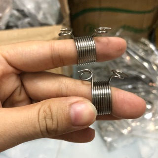 Nhẫn kéo sợi xoắn