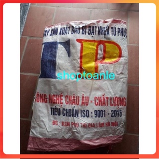 1 cây nguyên 200m2  bạt kẻ TÚ PHƯƠNG 200 m2 (kích thước 4m x 50m)