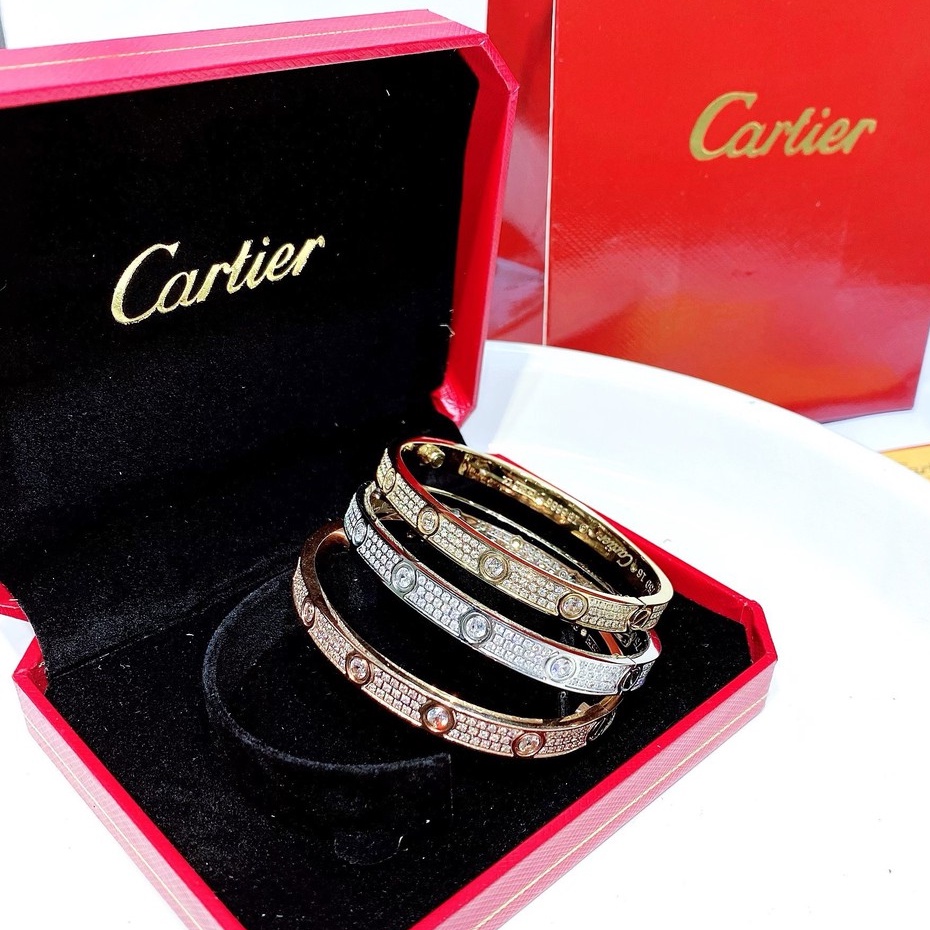 Vòng Tay Titan Nữ CATIER Đính Full Xoàn Đính Đá Có Dập Logo Bên Trong Kèm Full Box - Lắc Tay Titan Đính Full Đá