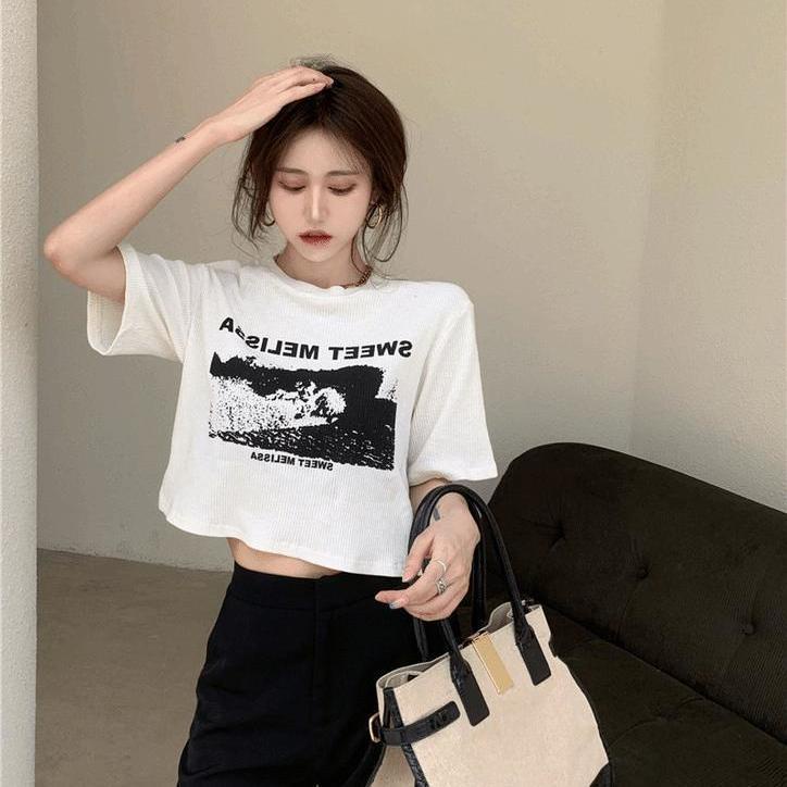 Women's white summer t-shirt 2021 new version Korean red loose mesh print short-sleeved design on a crop top