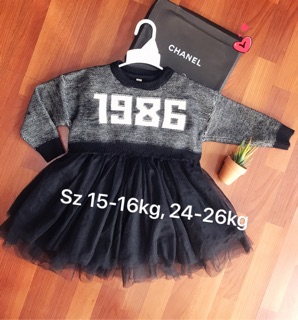 Giày và set váy 2 chi tiết