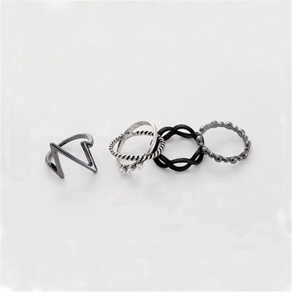 Set 4 nhẫn đeo tay kim loại vintage cho nữ