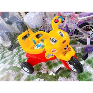 XE BA BÁNH THỔI THỎ
