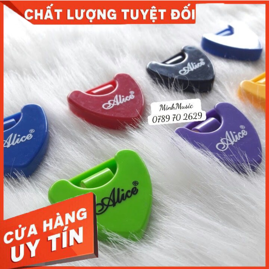 Hộp đựng phím gắn trên thùng đàn guitar chắc chắn