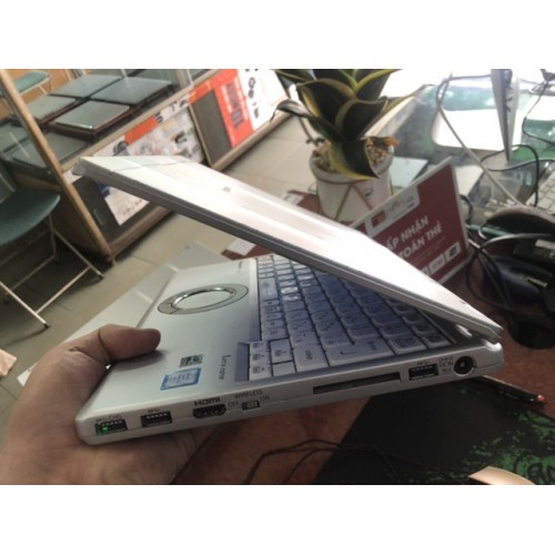 Laptop nhật bản panasonic sz5 Nhe pin trâu có camera