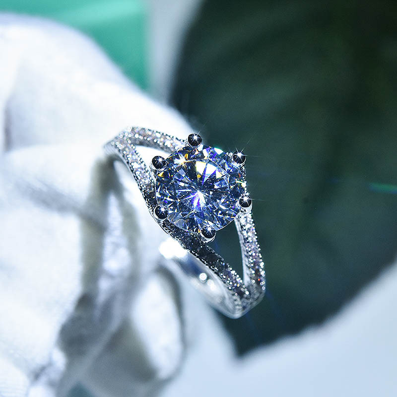 Nhẫn Đeo Tay Kim Loại Mặt Hình Mũi Tên Đính Đá Pt 950 Karat