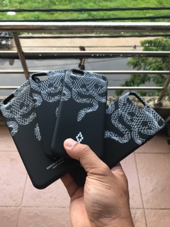 Ốp lưng Iphone 6,7,8,X,XS Marcelo Burlon siêu độc và đẹp