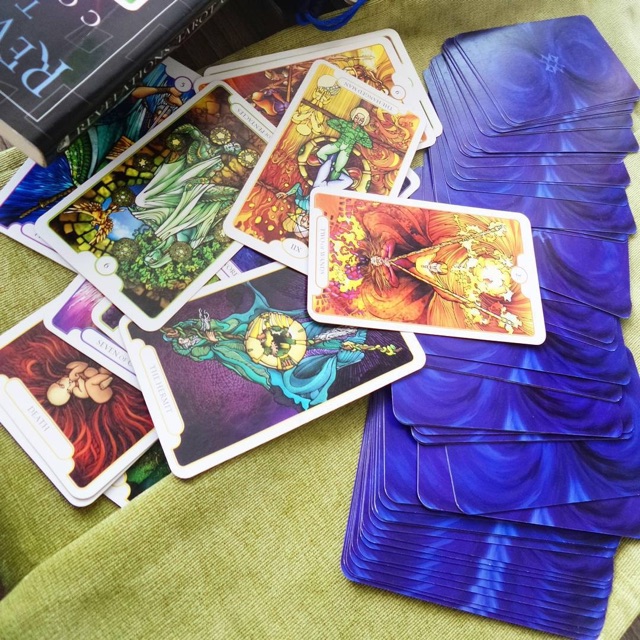 Bài Revelations Tarot