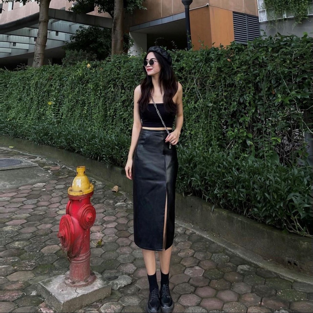 Chân váy da đen xẻ tà lệch siêu TRENDY A9001N Nhung Nhớ
