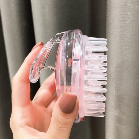 Lược Gội Đầu Silicon Giải Cứu Những Bộ Nails