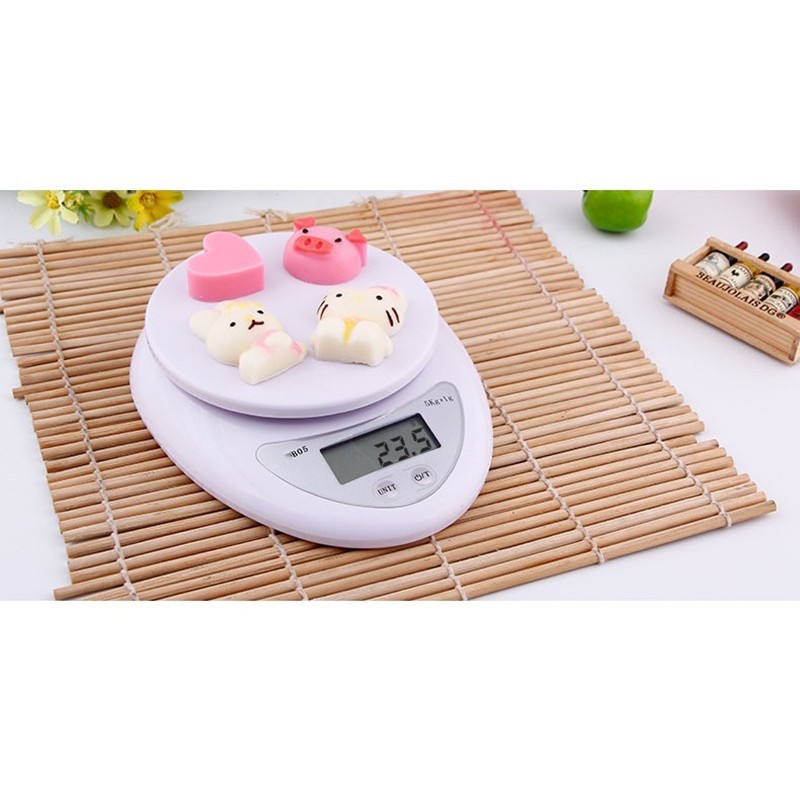 Cân điện tử nội trợ 0 - 5kg tặng kèm bát nhựa đo thể tích