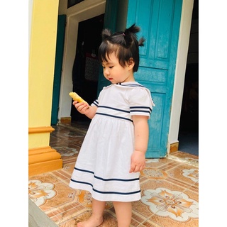 Đầm trắng thuỷ thủ cho Bé