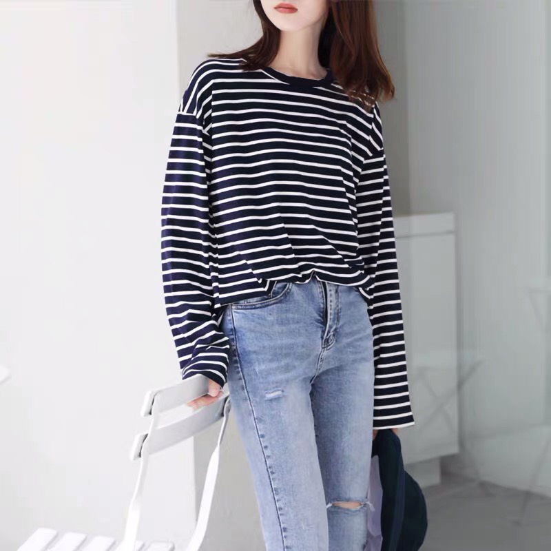 Áo thun kẻ ngang đen trắng dài cộc tay form rộng ALALA Áo phông không cổ tròn nữ dáng to sọc Ulzzang