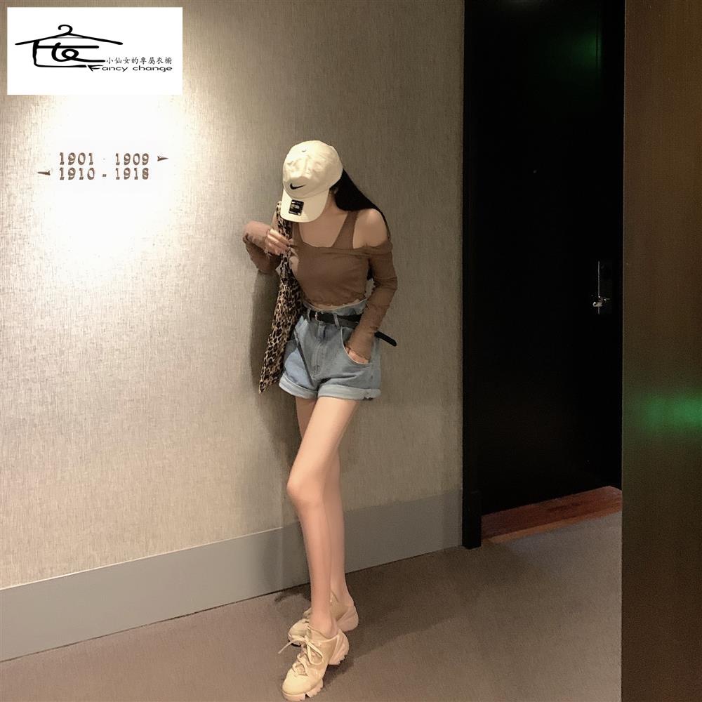 Áo Thun Ôm Tay Dài Hở Vai Mùa Hè Quyến Rũ Dễ Phối Đồ Phong Cách Mới Cho Nữ