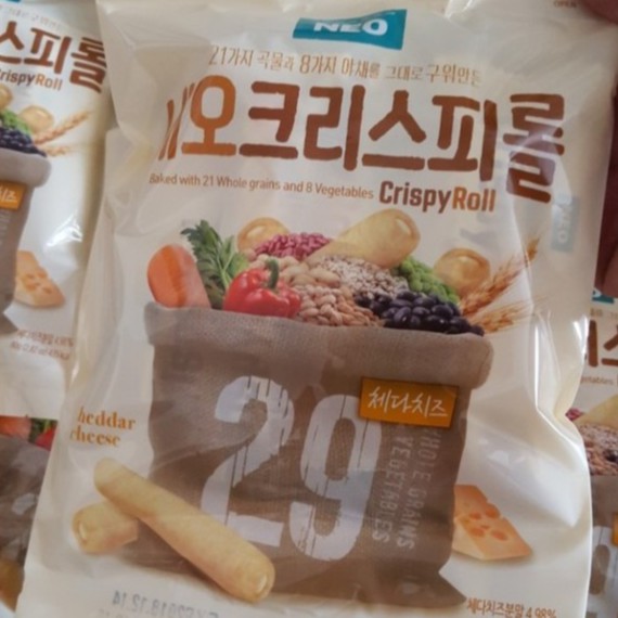 Bánh Ngũ Cốc cuộn kem Phô Mai Neo CrispyRoll Korea 80gr - T10/2021