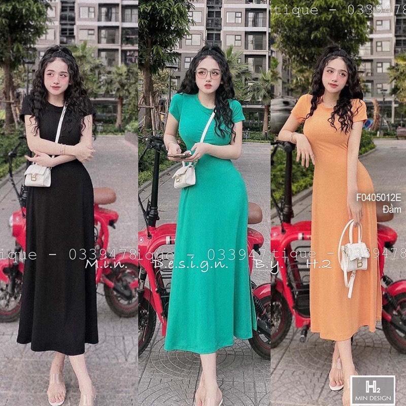 Đầm cổ tròn tay ngắn xẻ tà dáng dài , chất thun gân - MIN Boutiques