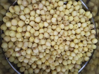 Sen tươi Huế