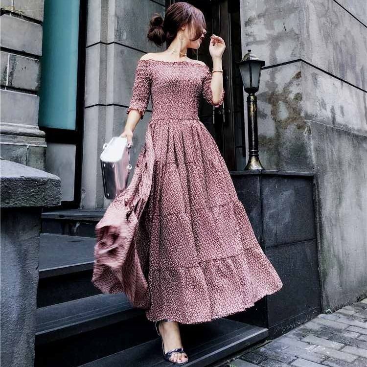 Đầm Maxi Chất Chiffon Hoạ Tiết Hoa Thiết Kế Trễ Vai Nữ Tính
