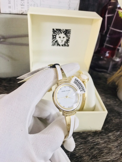 Đồng hồ nữ thời trang Anne Klein Set Combo AK3578WTST