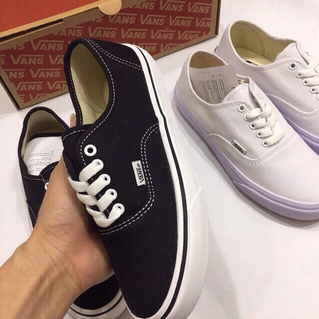 GIÀY THỂ THAO NAM NỮ