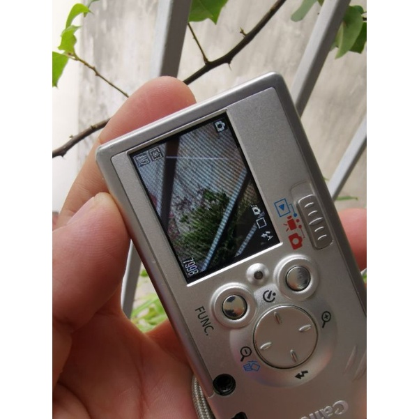 Máy ảnh PnS digital màu vintage Canon IXY L2 mini siêu xinh