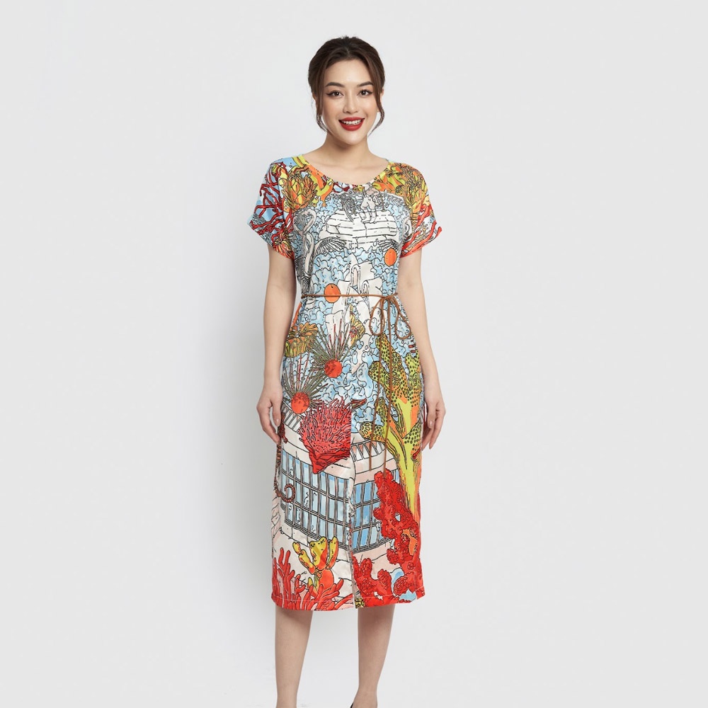 Đầm Xuông Xẻ Tà Hecci Họa Tiết Biển Kèm Đai Thắt Eo V209