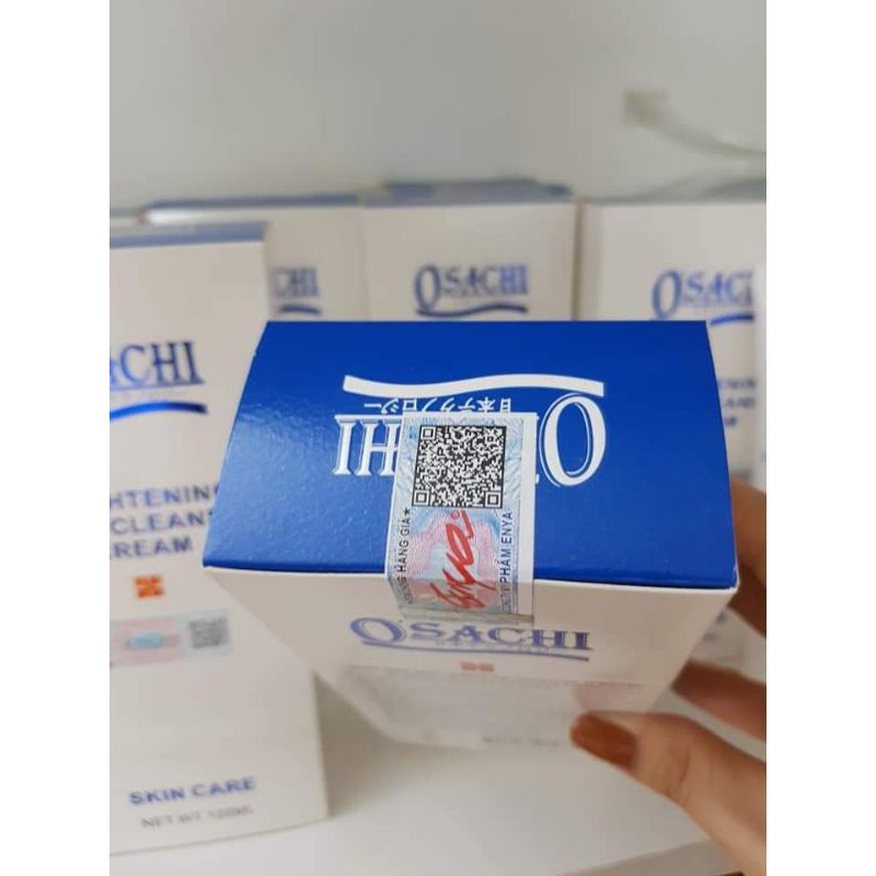 Sữa rữa mặt làm sáng da cao cấp osachi